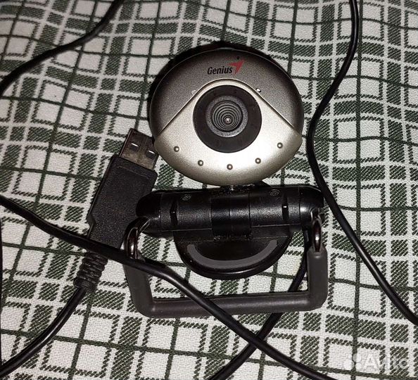 Веб-камера Genius E-Messenger 112