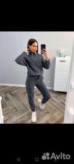 Спортивный костюм