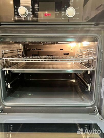 Духовой шкаф и микроволновка Bosch