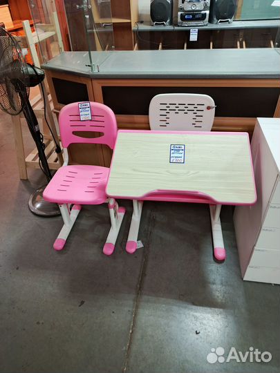 Детский стол и стул (растущий)