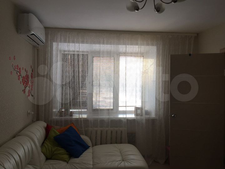 2-к. квартира, 42 м², 2/4 эт.