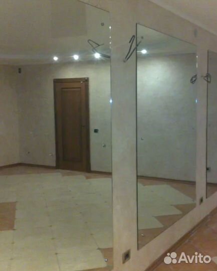 Зеркало большое на всю стену