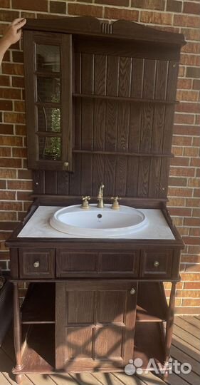 Тумба с раковиной для ванной