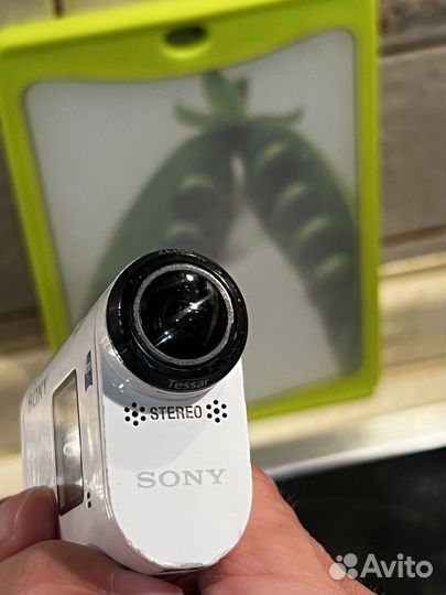 Экшн видеокамера Sony FDR-X1000V (4K ActionCam)