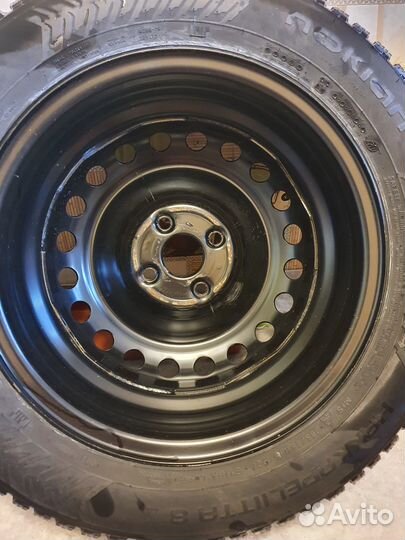 Nokian Tyres Hakkapeliitta 8 185/65 R15