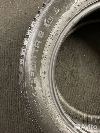 Nokian Tyres Hakkapeliitta 8 225/55 R17
