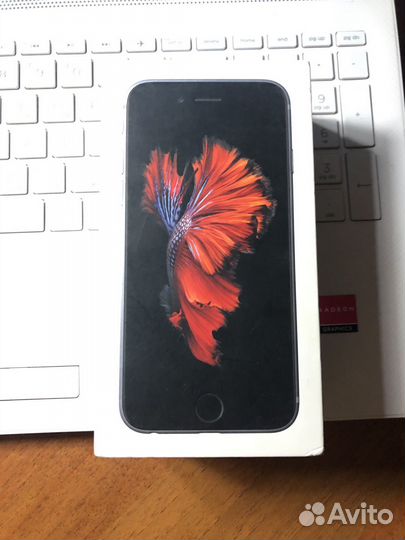 Коробки от iPhone