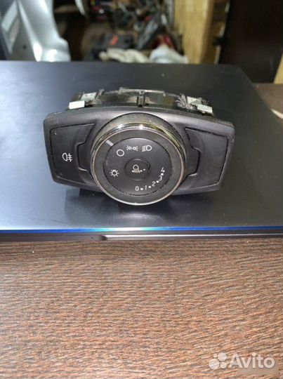 Блок управления светом Ford Focus 3