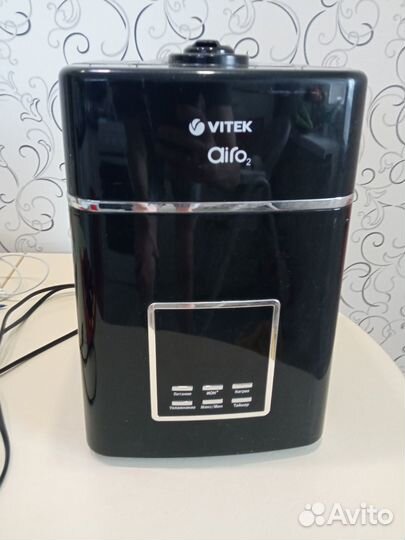 Увлажнитель воздуха Vitek VT-1764 BK