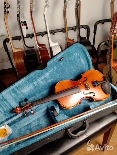 Новая скрипка с комплектом seasound JYV02 4/4