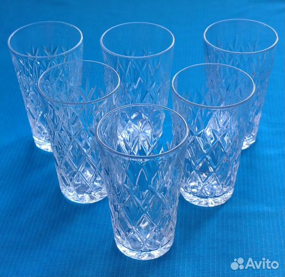 Хрустальные рюмки