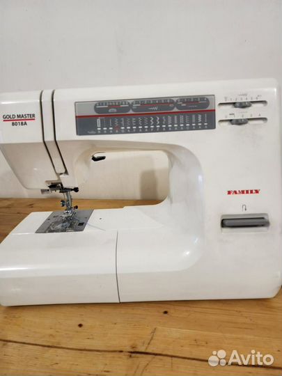 Швейная машинка family 8018A