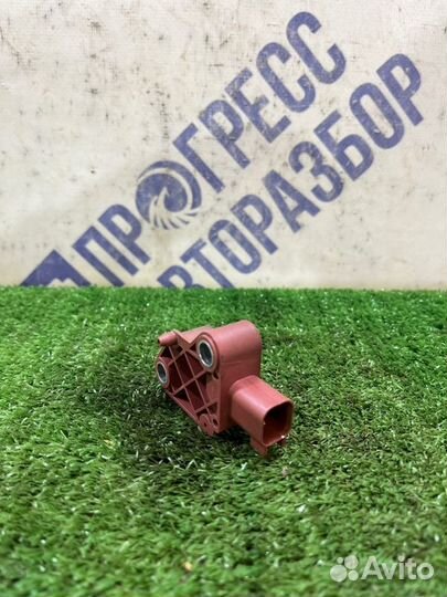 Датчик удара передний Volvo S40 седан 2.4 B5244S