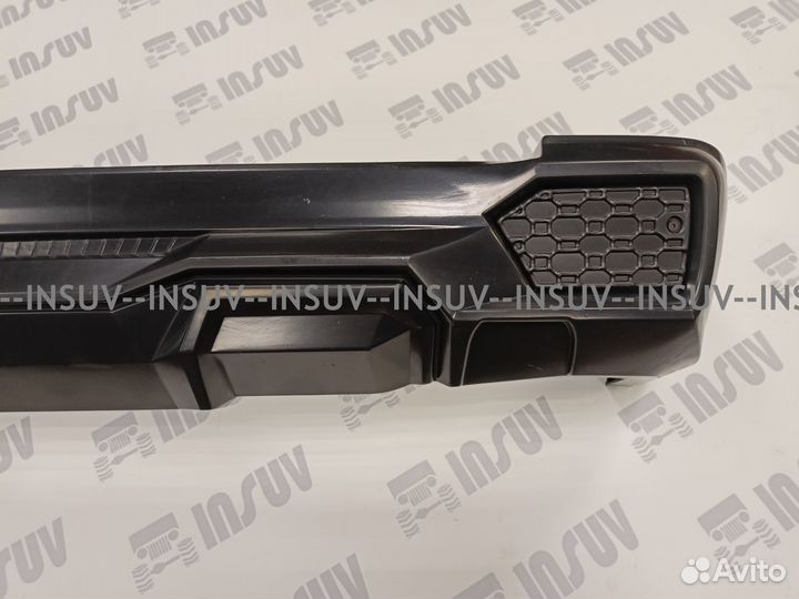 Бампер Нива задний 