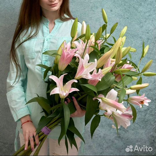 Букеты из лилий