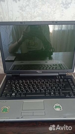 Ноутбук на запчасти