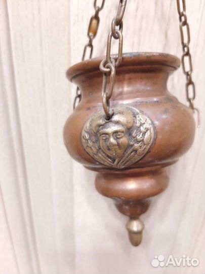 Медный подсвечник лампада