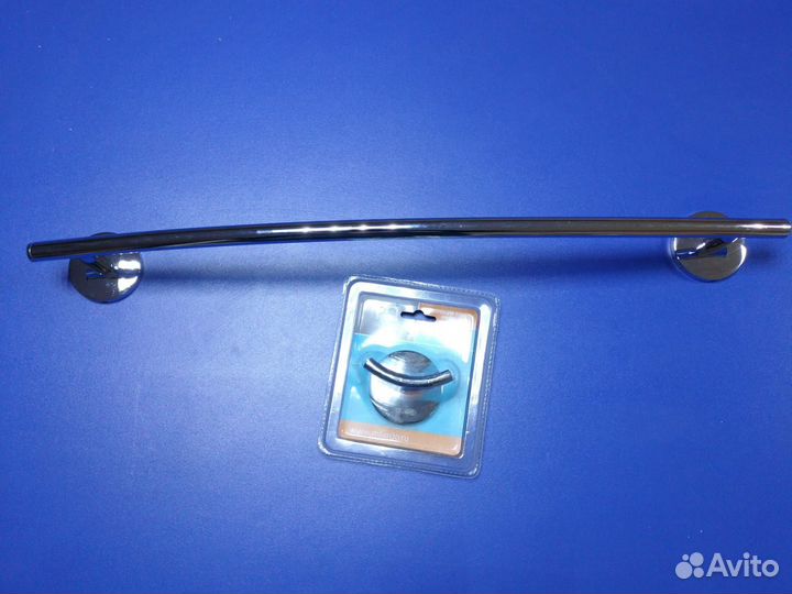 Штанга и крючок для полотенец milardo