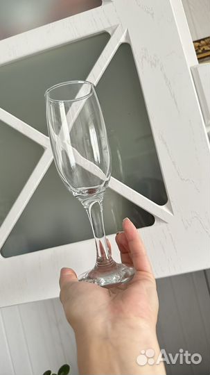 Бокалы для шампанского