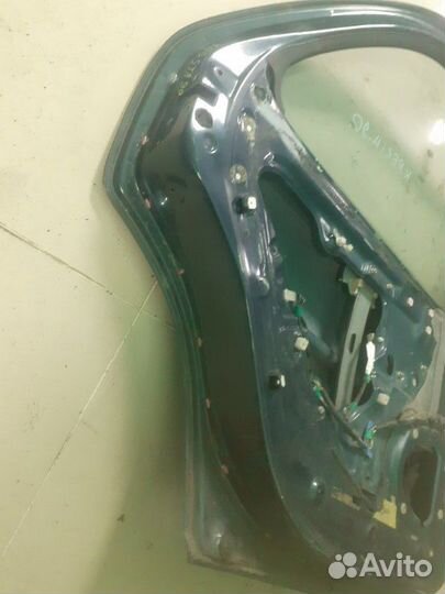 Дверь задняя левая Toyota Cresta 90