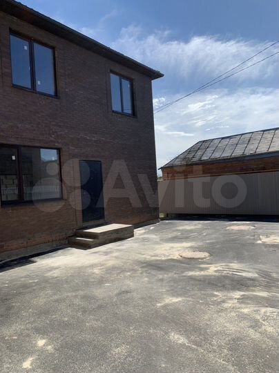 Дом 144 м² на участке 2,9 сот.