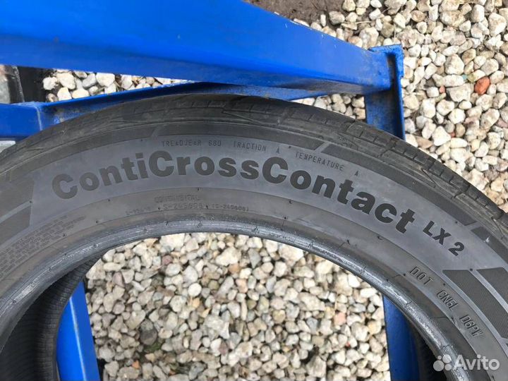 Continental ContiCrossContact LX2 225/55 R18