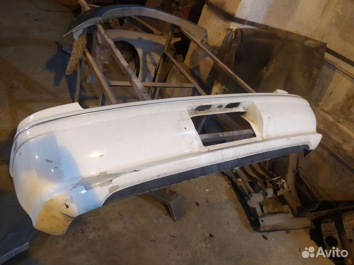 Задний бампер Тойота mark 2 jzx 100