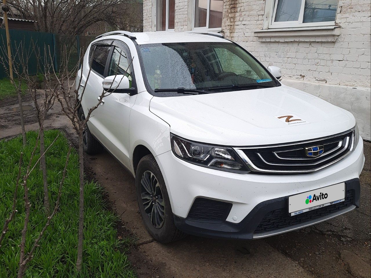 Geely Emgrand X7: фото владельца