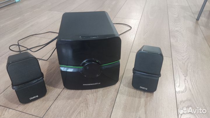 Активная акустика 2.1