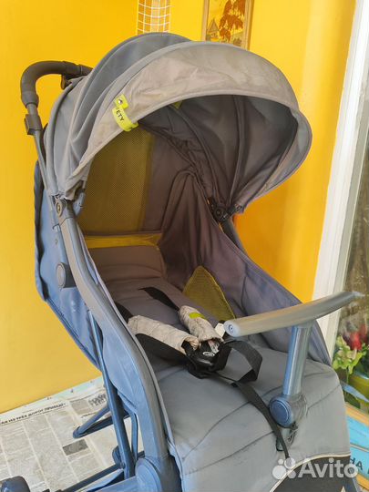 Прогулочная коляска 2в1