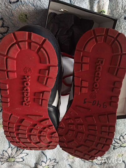 Кроссовки reebok новые зима