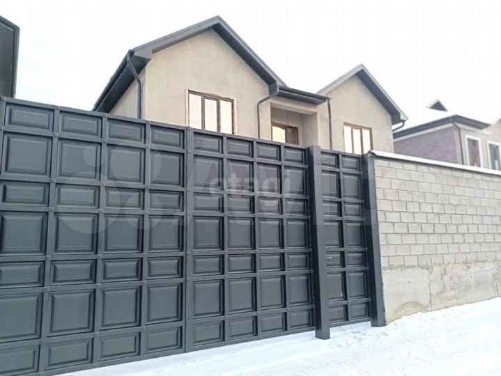 Дом 222 м² на участке 4 сот.