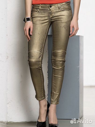 Яркие джинсы Salsa