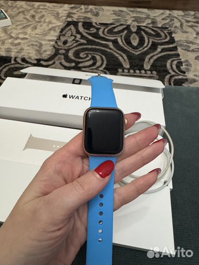 Apple watch se 40мм