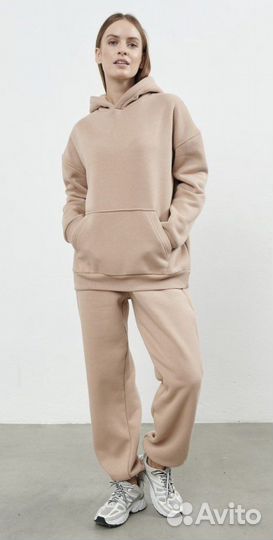 Флисовый костюм спортивный женский