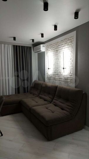 2-к. квартира, 40 м², 3/19 эт.