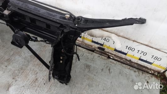 Передняя панель крепления облицовки (телевизор) sk