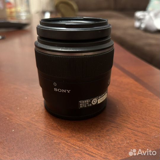 Объектив sony DT 18–55мм F3.5–5.6 SAM II