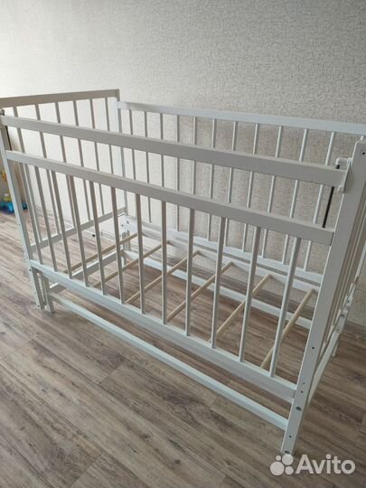 Кроватка с продольным маятником 120*60