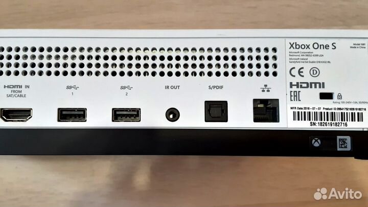 Xbox One S 500Гb б/у с гарантией 3 месяца