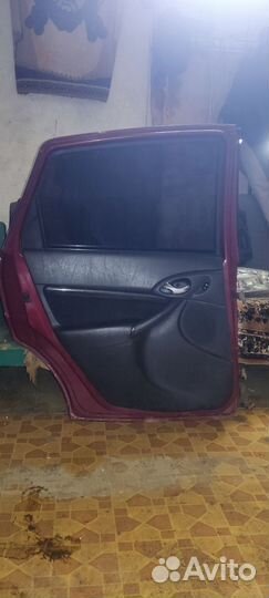 Крышка багажника форд фокус 1