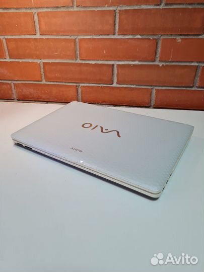 Мощный игровой ноутбук Sony