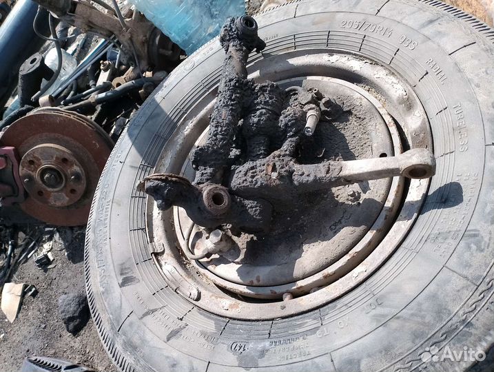 Поворотные кулаки со ступицами волга, ваз