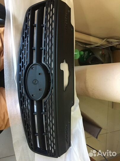 Решетка радиатора KIA