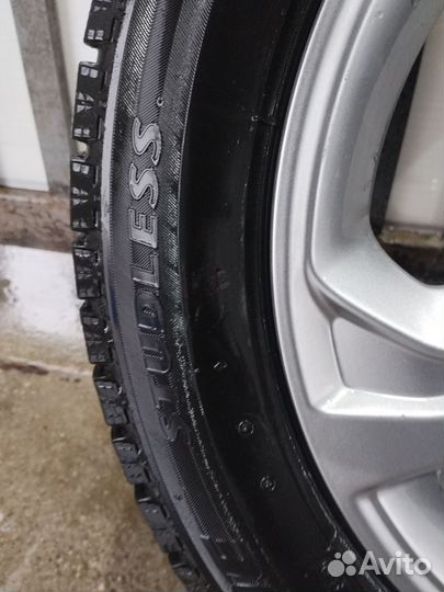 Corsa 2233 215/55 R17