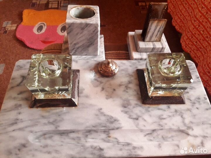 Чернильница