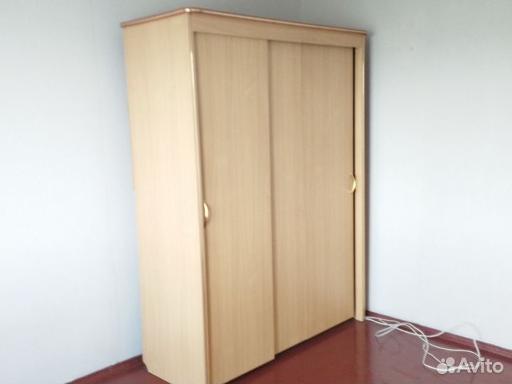 Шкаф для одежды бу