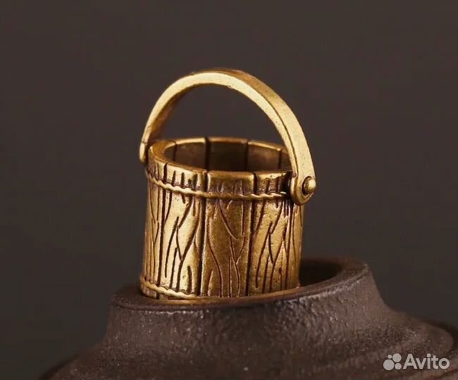 Ведерко медное для кукольного домика и околицы