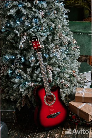 Гитара акустическая