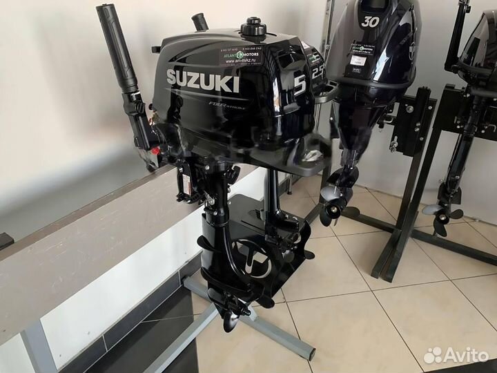 Лодочный мотор Suzuki DF5AS витринный
